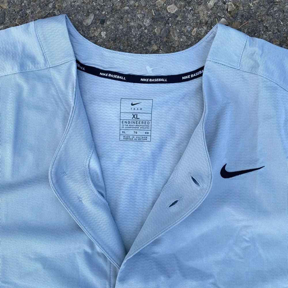 Nike Baseball Jersey - Picture 4 of 5